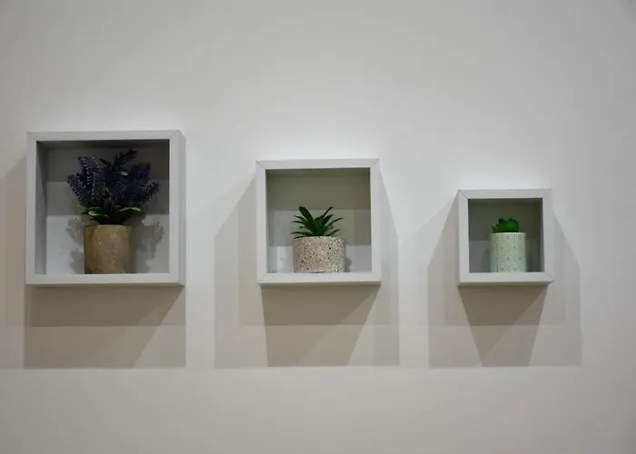 Alex Nyaraló Taranto